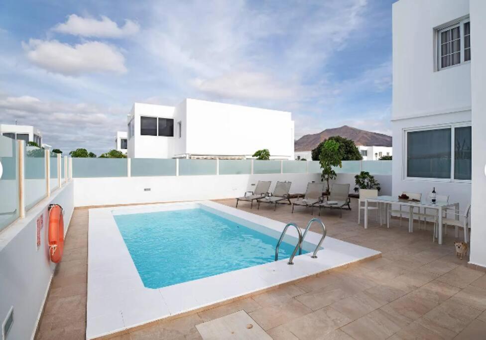 Villa Khaleesi En Lanzarote Арресифе Экстерьер фото